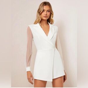 Elegant White Long Sleeve Dress